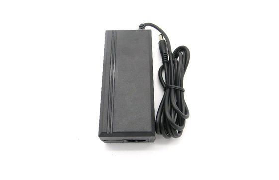 12V 2A Wechselstrom zu DC-Stromadapter über gegenwärtigem/konstantem Strom 5.5x2.1mm