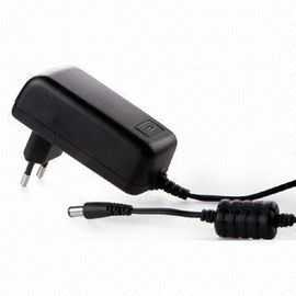 Wechselstrom-Adapter Reihe KTEC 20W KSAP020 mit EN60950-1 UL 60950-1