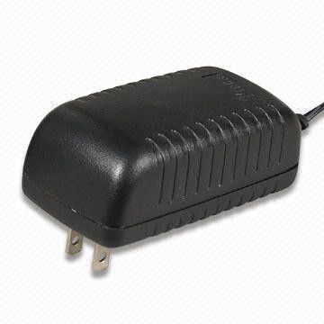 Wand-Berg 55W Schaltungs-Adapter, Reise-Stromadapter