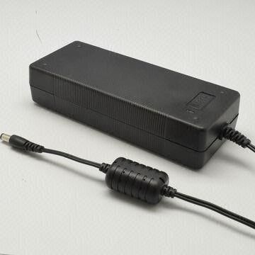 Dünnes Wechselstrom-DC-ExtraSchaltnetzteil 120w, externe Tischplattenstromversorgung