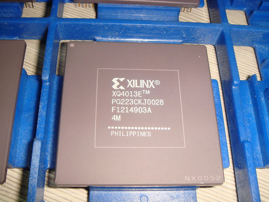 Silikon-feldprogrammierbare Gatteranordnung XILINX XCV50-4TQ144I für Stromversorgungs-Prüfer