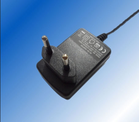 Wechselstrom-Adapter 12V Vereinigter Staaten Europa Wallmount UL-CER-FCC SAA DC-1A 12W