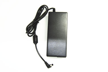 Laptop-Stromadapter Wechselstrom-C6
