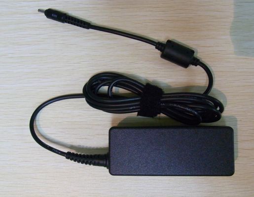 Laptop-Energie Wechselstrom-Adapter-Ladegerät Samsungs PA-1400-14 kompatibles