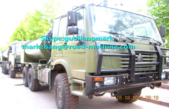Wassertanker-LKW 25000L SINOTRUK HOWO grüner Militär-6*4 mit EUROstandard LHD ODER RHD