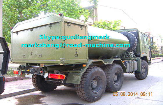Wassertanker-LKW 25000L SINOTRUK HOWO grüner Militär-6*4 mit EUROstandard LHD ODER RHD